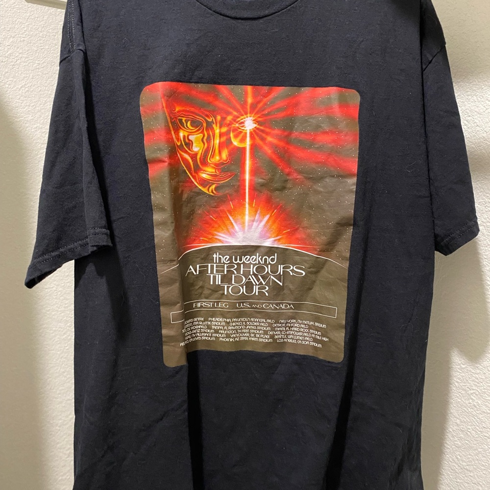 The Weeknd After Hours Till Dawn Mens XL Official Concert T-shirt